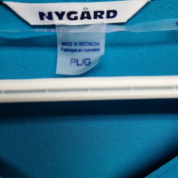 3/4 sleeve top - Picture 3 of 4